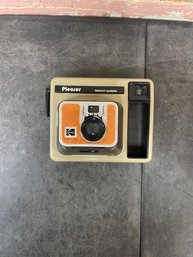Pleaser Instant Camera (C2)