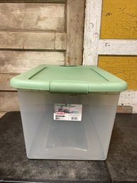 Sterilite 64 Qt Latching Box  (C1)