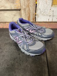New Balance 412 V2 Or V3 Women's Trail Running Shoes In A Gray And Purple Size 10 (L2)