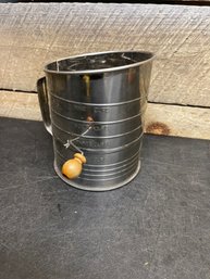 Jacob Bromwell Or Bromwell's Stainless Steel Flour Sifter (k1)
