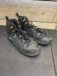 Nike Air Jordan 12 Retro 'The Master' Sneakers In Black Leather With Metallic Gold Eyelets Size 7Y (k1)