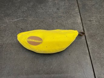 Banana Grams Word Game (j2)