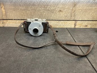 Gallus Derlux Vintage 127 Strut Folding Film Camera (RS3)