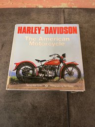 Harley Davidson The American Motorcycle Book (h2)