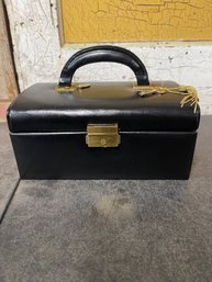 Lux Bond & Green Jewelry Box (h2)