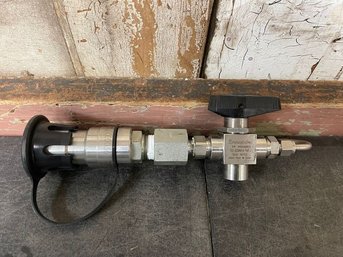 Swagelok SS-43GS6-SC11 Stainless Steel Valve And Quick Connect Body (h3)