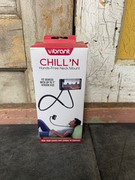 Vibrant Chill'n Hands-Free Neck Mount (j4)