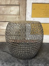 Metal Accent Table (C4)