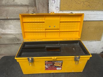 Popular Mechanics 24' Tool Box With 1 Organizer Tray (C4)