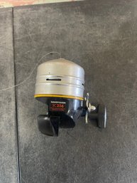 Sears Gamefisher SC236 Spincast Fishing Reel H2