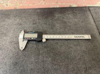 Electronic Digital Caliper (B3)