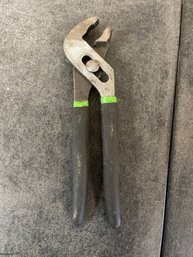 Pittsburgh Pliers (b3)