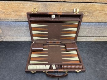 Backgammon Board Game Set Carrier B2