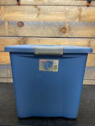 Sterilite 22 Gallon Storage Tote C1