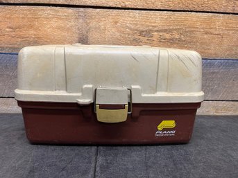 Tackle Box With Accessories C4