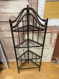 Metal Corner Shelf B1