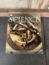 Science: The Definitive Visual Guide By Adam Hart-Davi J4