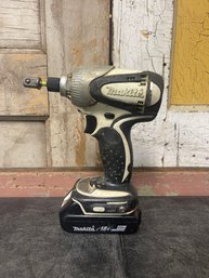 Makita BTD142 18V Lithium-Ion Cordless Impact Driver C2