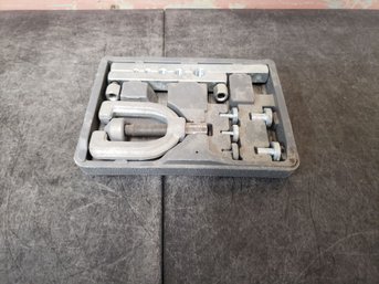 Performance Tool Double Flare Tool Set  A3