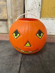 Halloween Trick-or-treat Pail D2