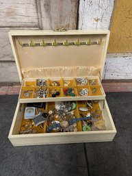 MELE Jewlery Box With Jewlery D2