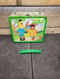 Vintage Sesame Street Metal Lunch Box L1