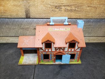 Vintage Fisher-Price Little People Play Family House L1