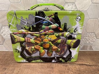 2013 Teenage Mutant Ninja Turtles 3D Embossed Tin Lunch Box A3