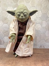2005 Star Wars: Revenge Of The Sith "Call Upon Yoda!" Interactive Talking Yoda Figure(untested-as Is)B1