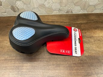 Schwinn Comfort Gel Cushioned Bicycle Seat Saddle A3