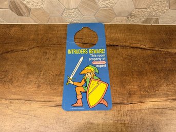Vintage 1989 Nintendo The Legend Of Zelda Doorknob Hanger A2