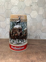1987 Budweiser Anheuser-Busch Collector Series "C" Holiday Stein B1