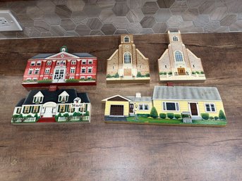 The Cat's Meow Village Wooden Shelf-sitter Buildings Lot Of 5 B1