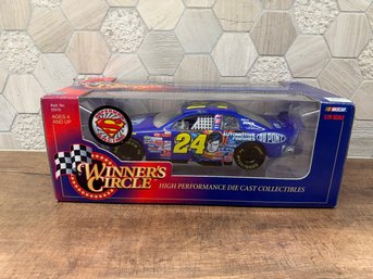 1999 Winner's Circle Jeff Gordon #24 DuPont Superman 1:24 Scale NASCAR Die-cast Model Car LDA6