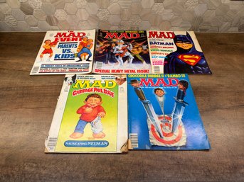 Vintage 1980s Issues Of MAD Magazine And MAD Super Special Lot Of 5 A7-9