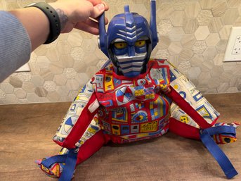 Vintage 1986 Hug-a-Tron Robot-shaped Kids' Backpack JDA7