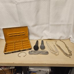Jewelry & Audio Accessories Lot