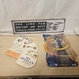 Fun Pop Culture & Novelty Dcor Lot