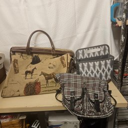 Fashion & Utility Bag Lot – Horse Purse, Bottle Pouch & Multi-Pocket Bag