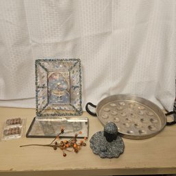 Mixed Home & Game Décor Lot – Picture Frame, Fall Branch, Tray & Dice