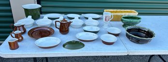 20 Pieces Of  Vintage Pottery Incl Hall & Hull