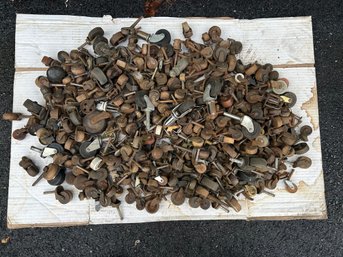 Huge Lot Of Antique & Vintage Furniture Casters