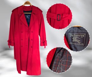 Red Burberry Vintage Trench (lot 8M)