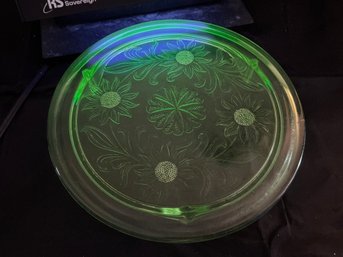 Uranium Glass Jeanette Glass Sunflower Cake Plate