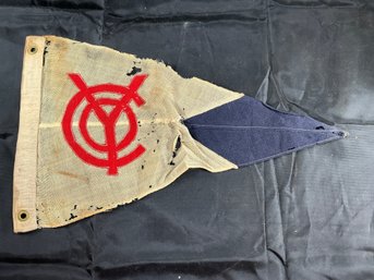 Antiqie OYC Pennant - 18 In Length