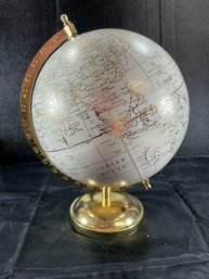 Gold & White Globe Nice, 8 In