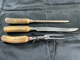Vintage Westall Richardson Cutlery Carving Set Features Handles Made From Real Stag Horn, Sheffield, England