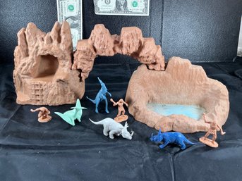 Vintage Marx Playset Cavemen, Dinosaurs, And Caves RB