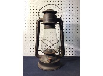 Good Condition Blizzard Rated Dietz Brand Barn Lantern - DIETZ
