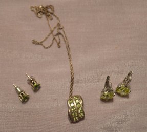 Peridot Jewelry Necklace & Earring Sets